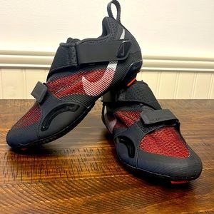 Superrep Nike bike shoes- no cleats